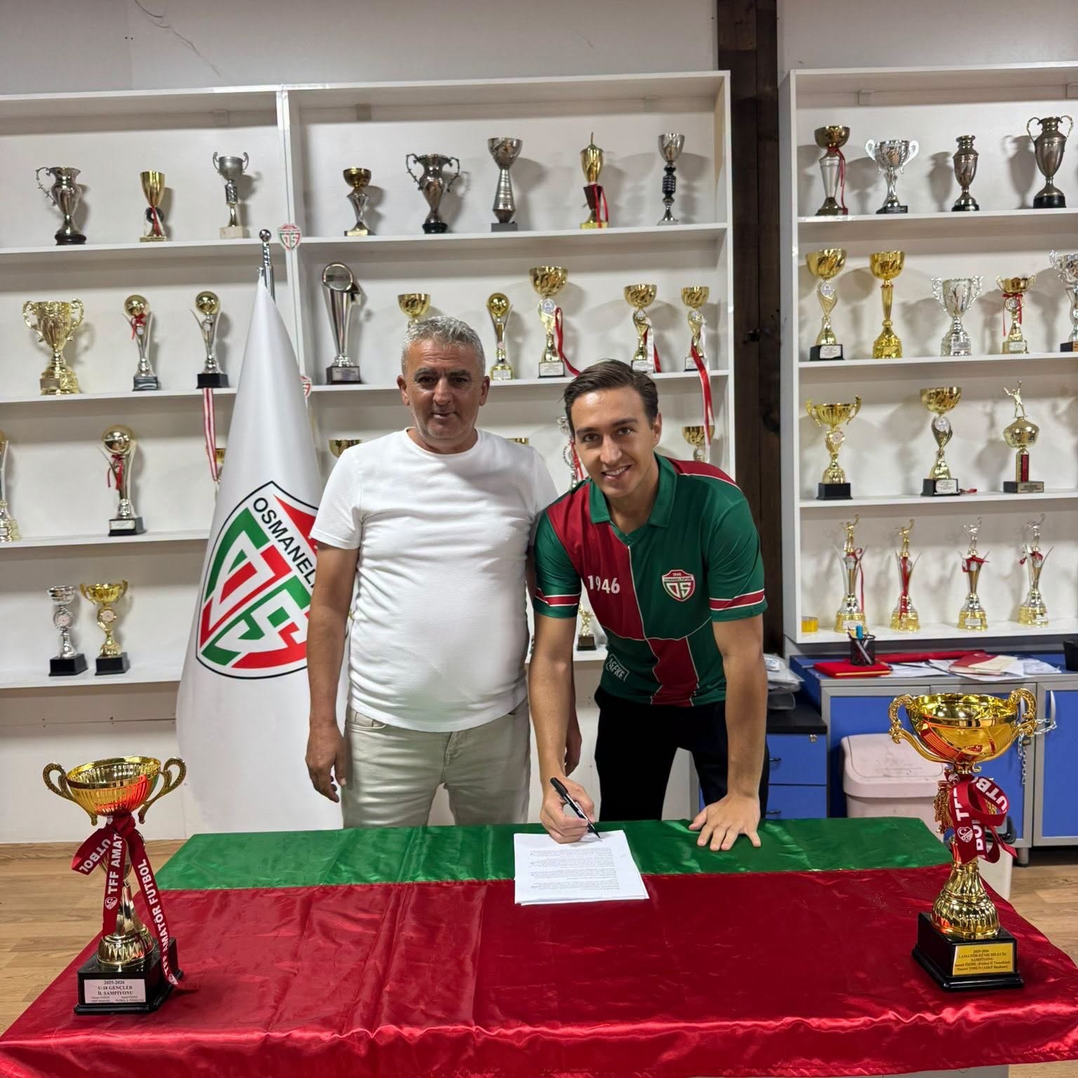Osmanelispor transfere doymadı