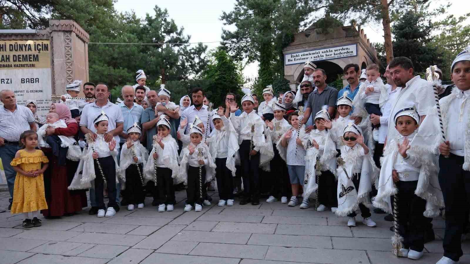 Erzincan’da sünnet şöleni geleneği bu yıl da sürdü