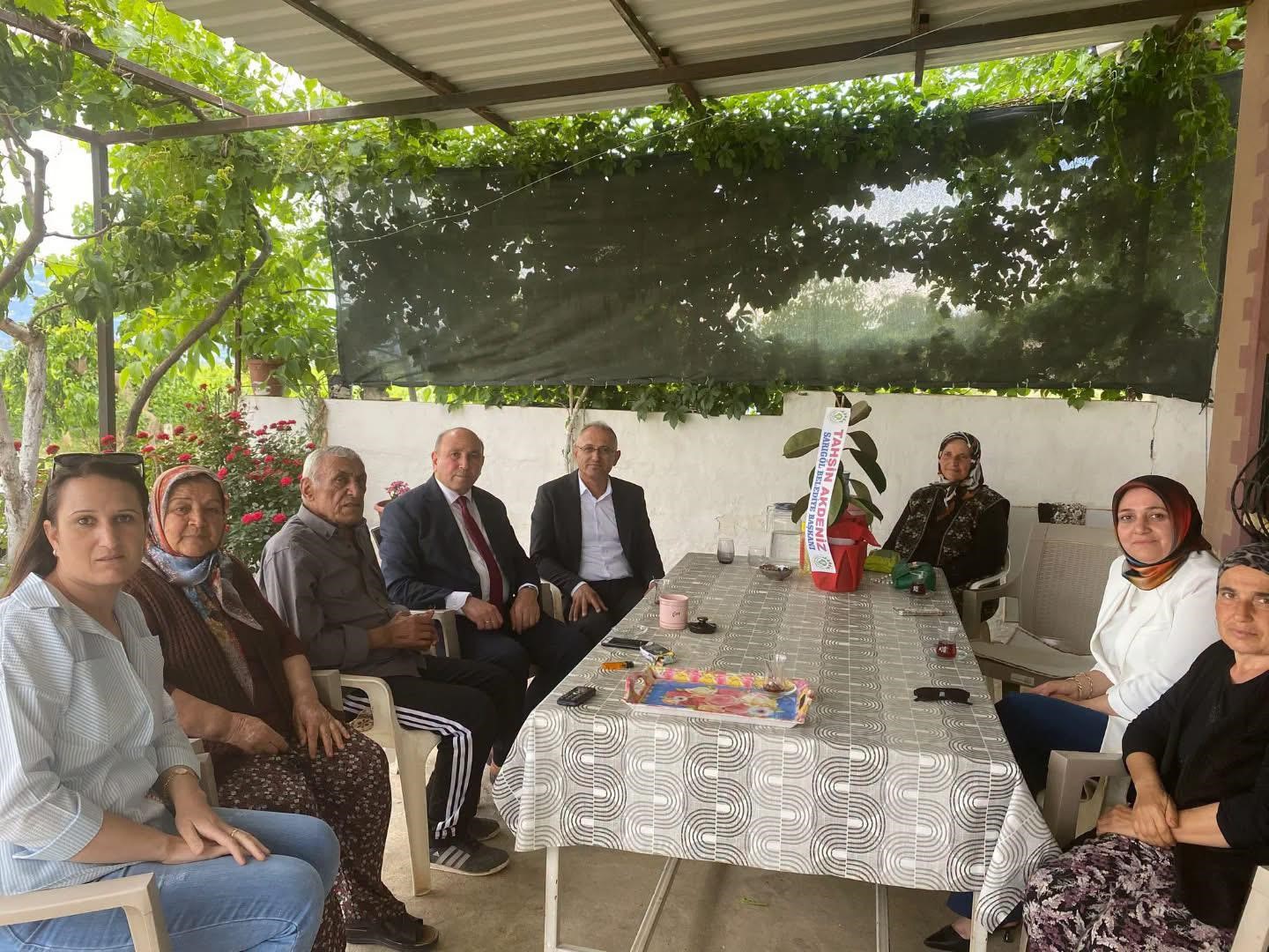 Başkan Akdeniz’den şehit ailelerine bayram ziyareti