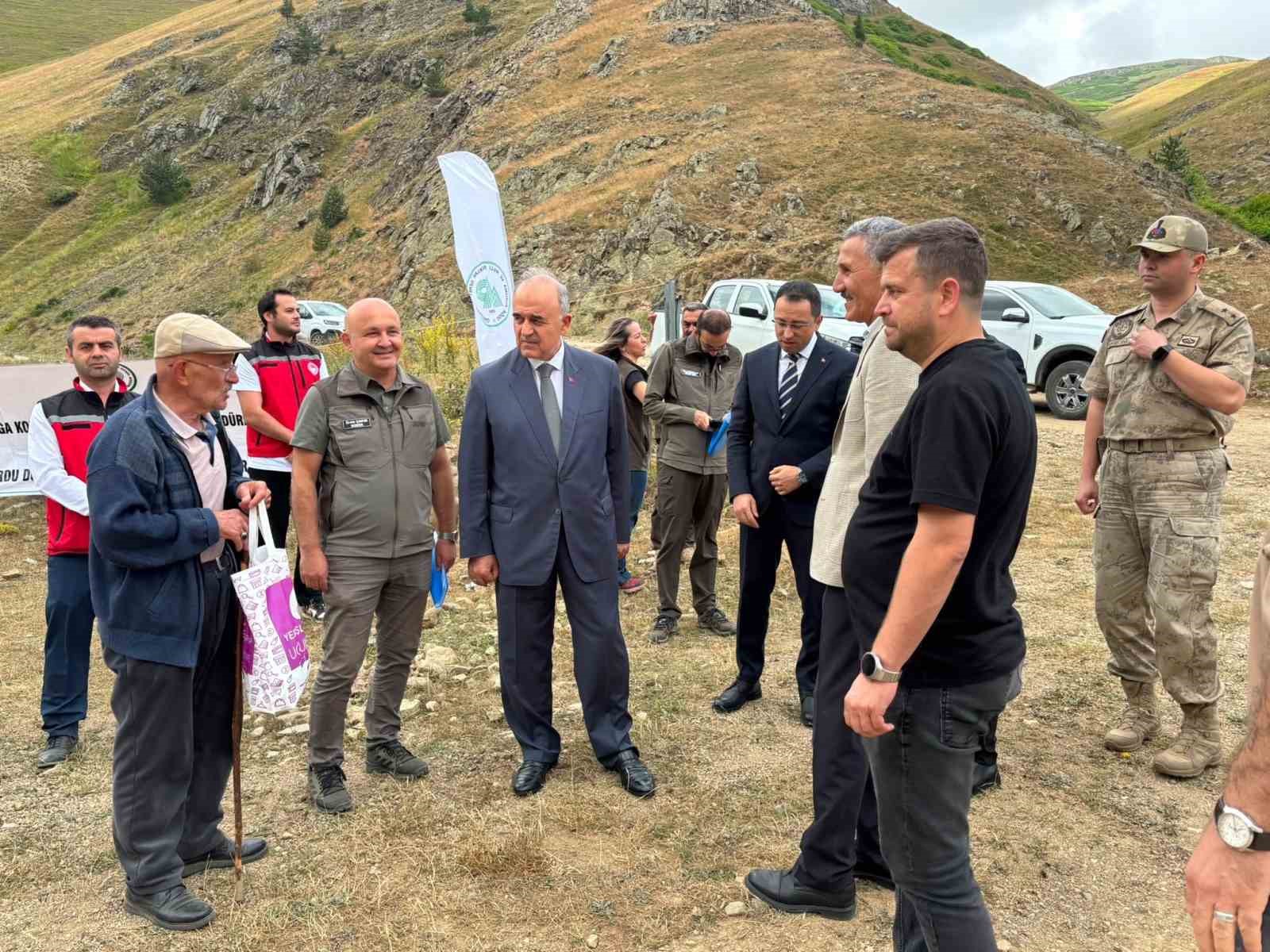 Ordu’da 35 bin doğal alabalık dereye bırakıldı