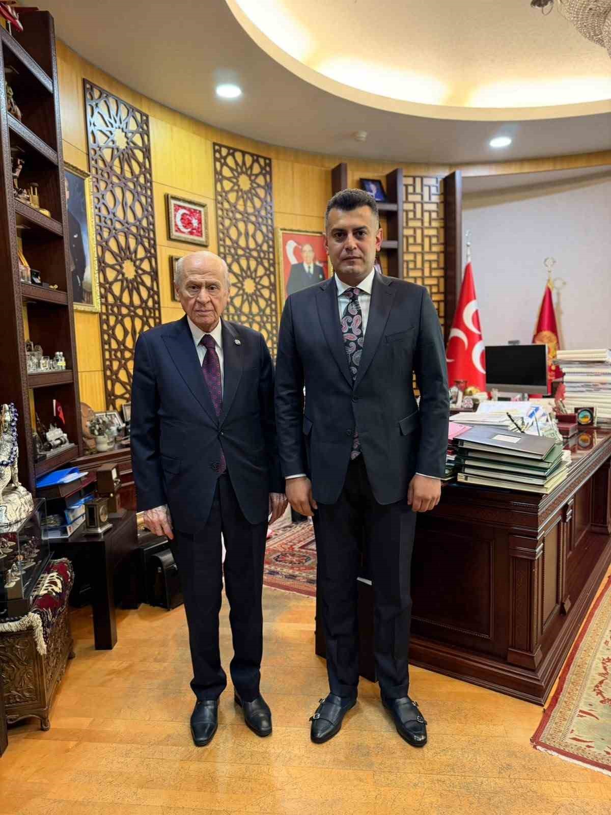 Türk Boks Federasyonu’ndan MHP Genel Başkanı Devlet Bahçeli’ye ziyaret