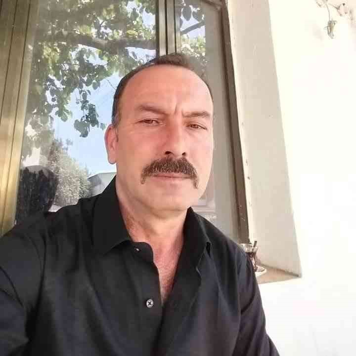Göçükte hayatını kaybeden işçi Bekir Çelik, Kozan’da toprağa verildi