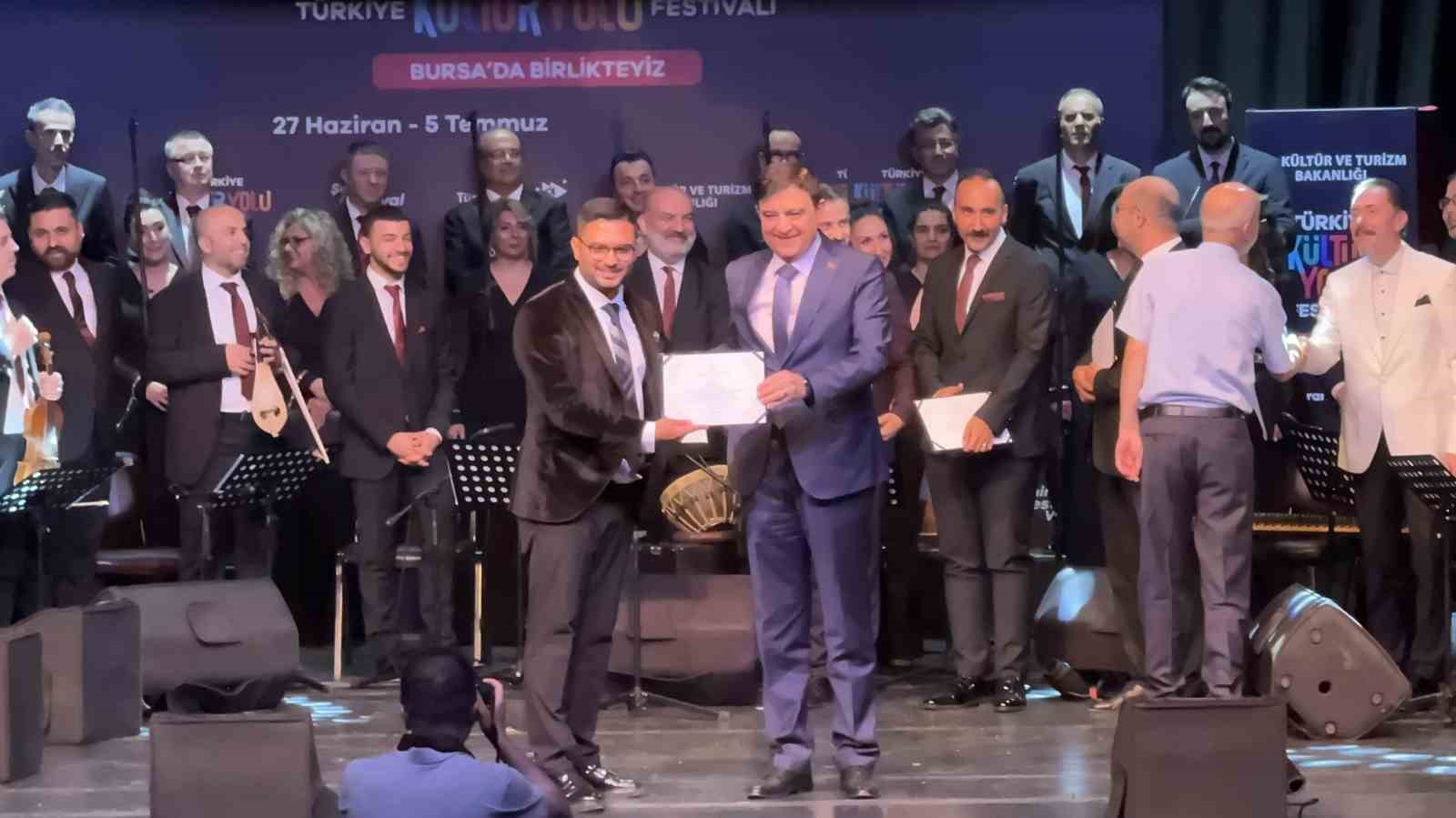 Bursa’nın fethinin 700. yılına özel beste yarışmasında ödüller sahiplerini buldu