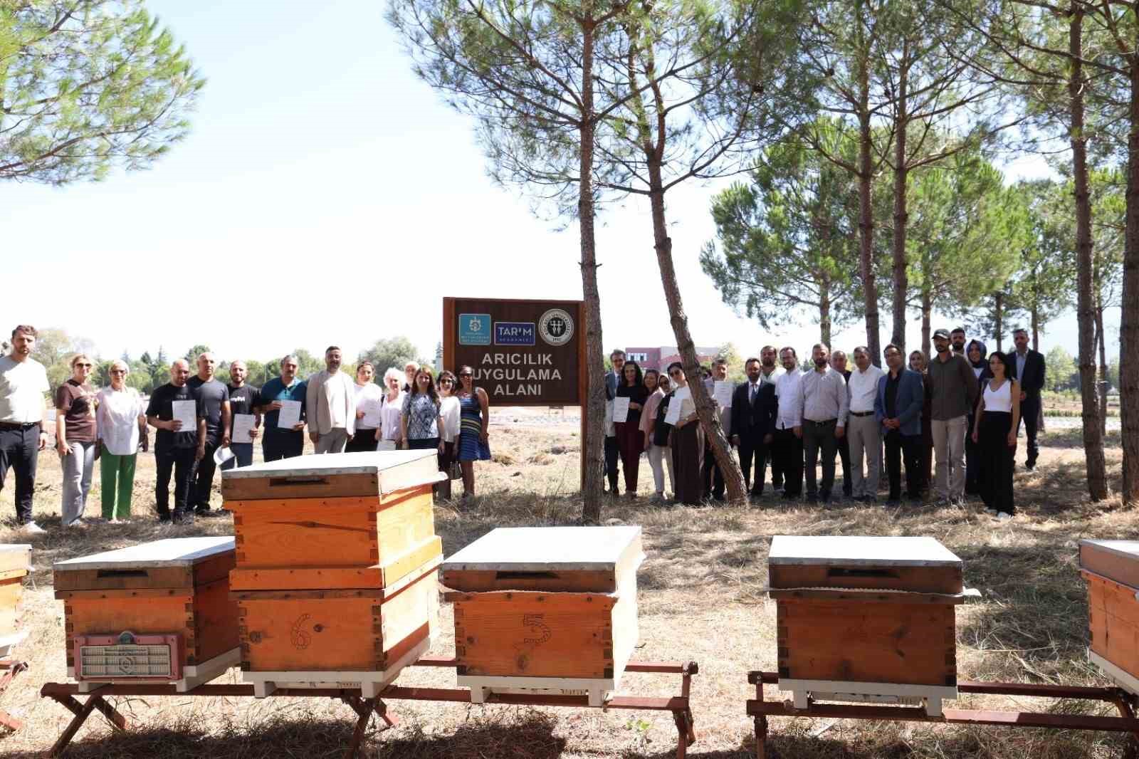 DAGEM&rsquo;den Kocaeli&rsquo;de arıcılık eğitimi desteği