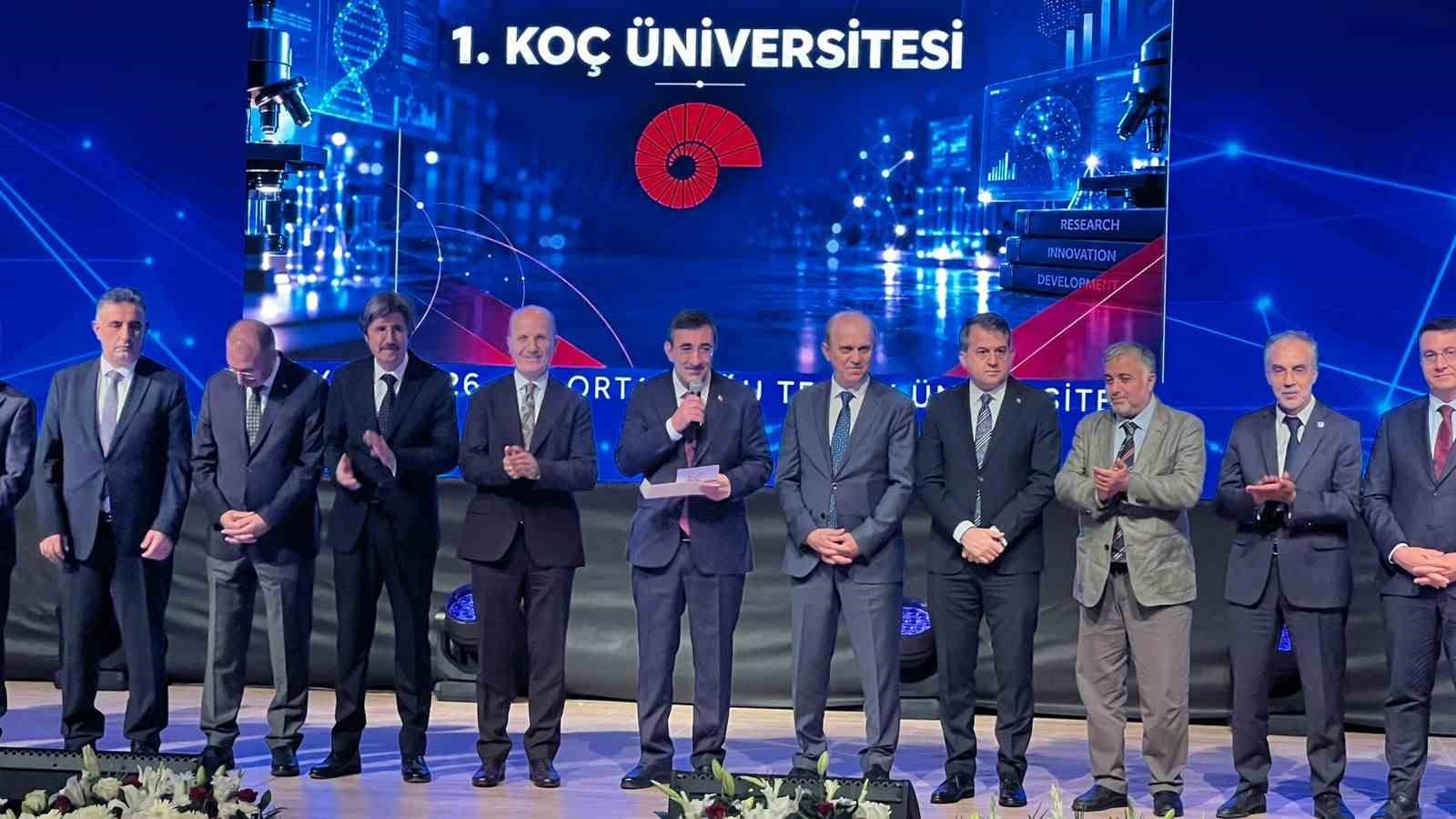 YÖK Başkanı Özvar: "Yükseköğretim sistemimizin sorumluluğu gençlerimize nitelikli bir eğitim imkanı sunmaktır"