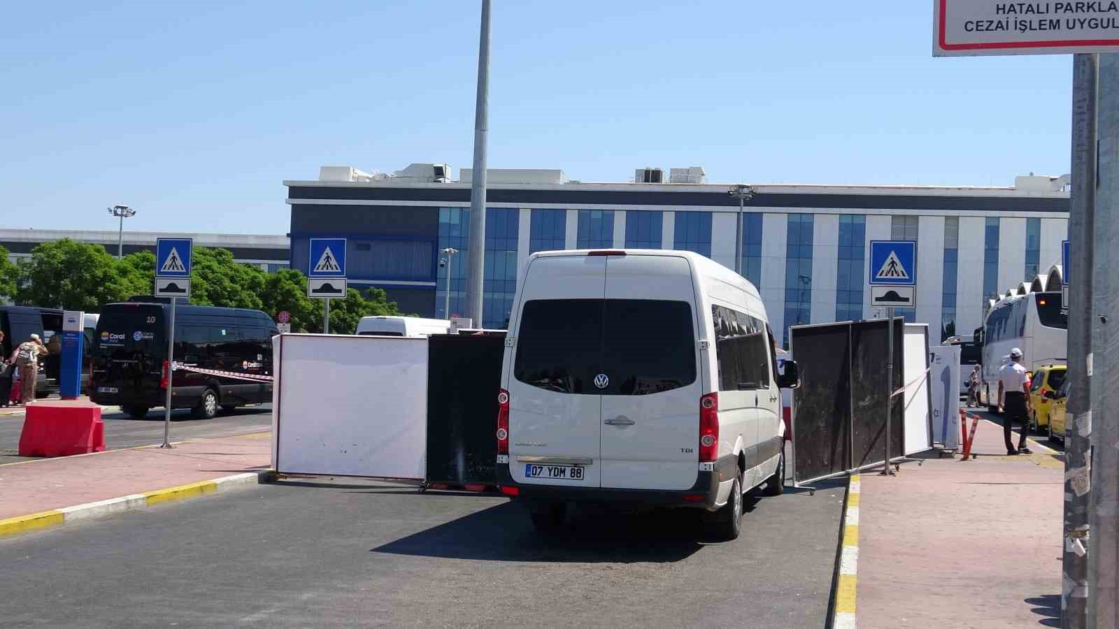 Emekli polis memuru, cinayeti işlemeden &ouml;nce kadının evine gitmiş