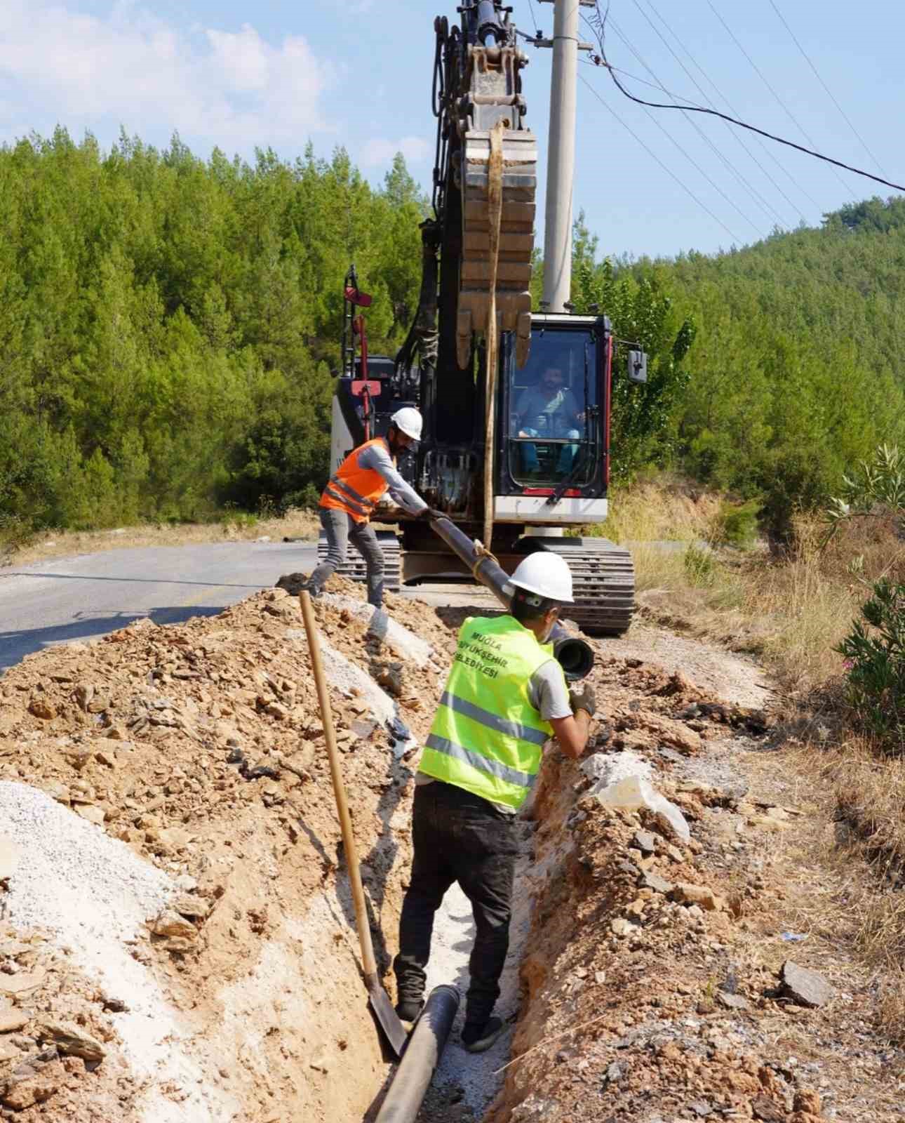 MUSKİ, Yatağan&rsquo;da Bin metrelik terfi hattını yeniliyor