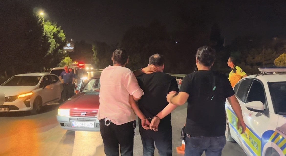 Bursa&rsquo;da alkoll&uuml; yakalanıp olay &ccedil;ıkaran kadın tutuklandı