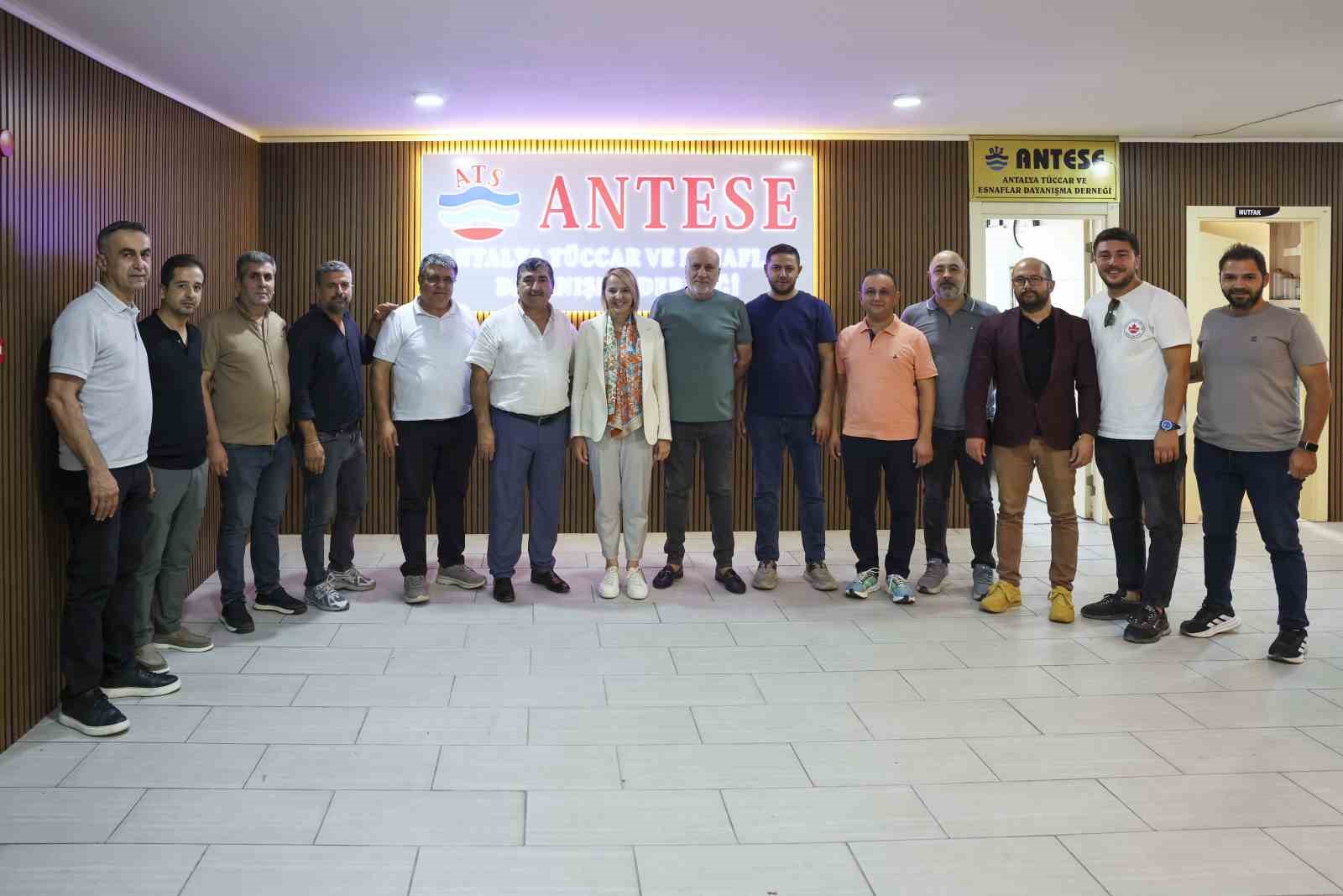 ATSO Başkan adayı Öz hal esnafıyla buluştu: "Biz ’hal’den anlarız"