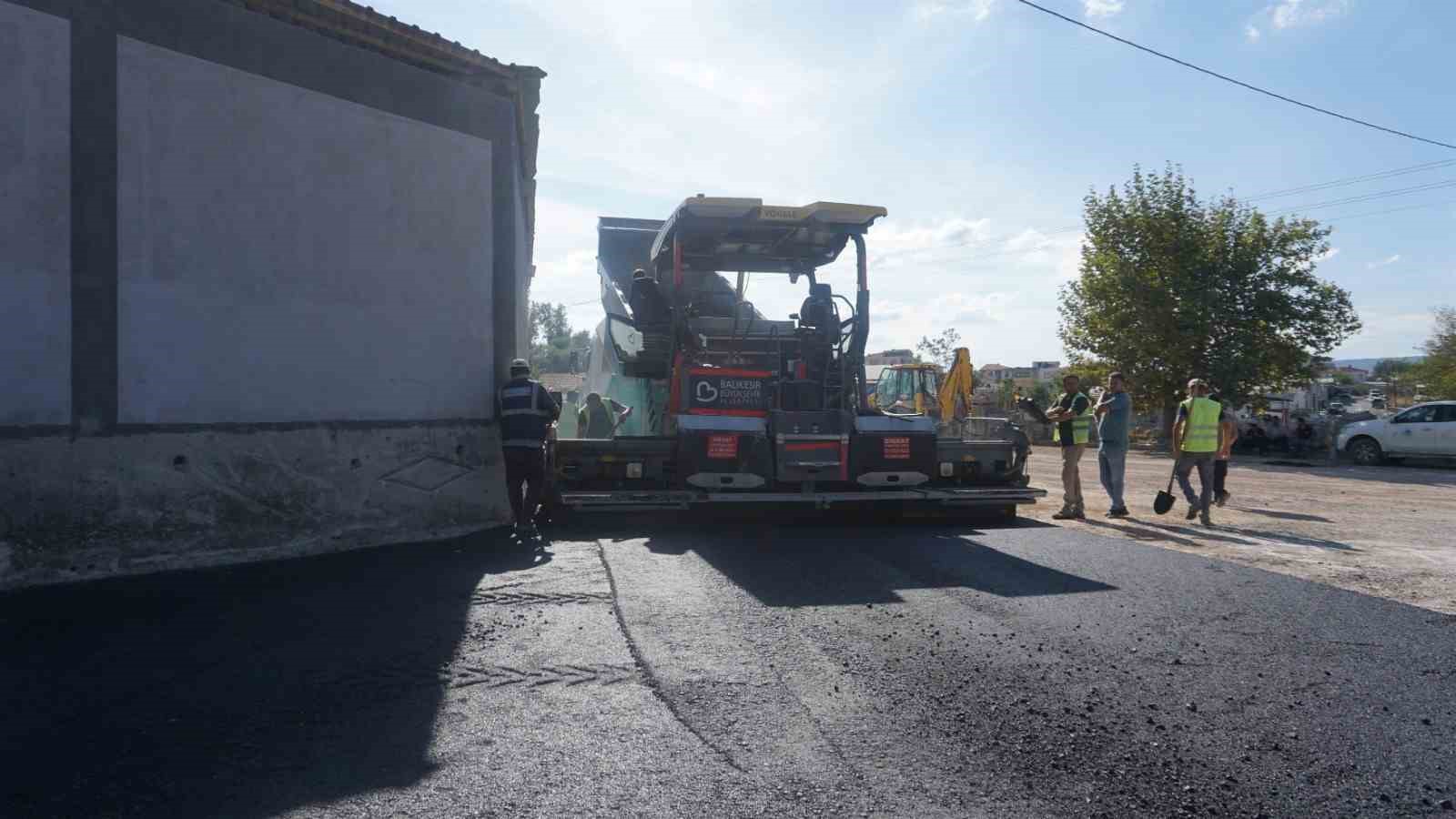 Büyükşehir İvrindi’nin ulaşım altyapısını güçlendiriyor