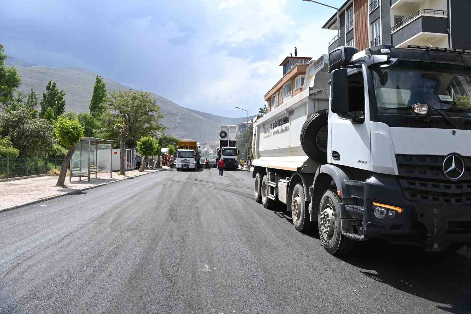 Başkan G&ouml;rgel: "Elbistan&rsquo;a 500 milyon liralık yol yatırımı kazandırıyoruz"