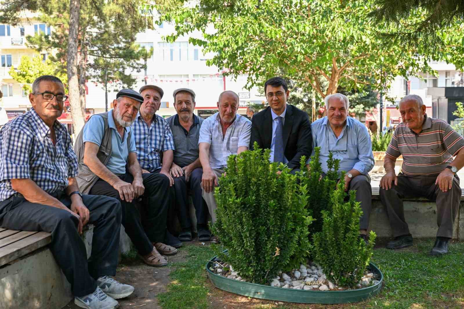 Vali Kartal vatandaşlarla bir araya geldi