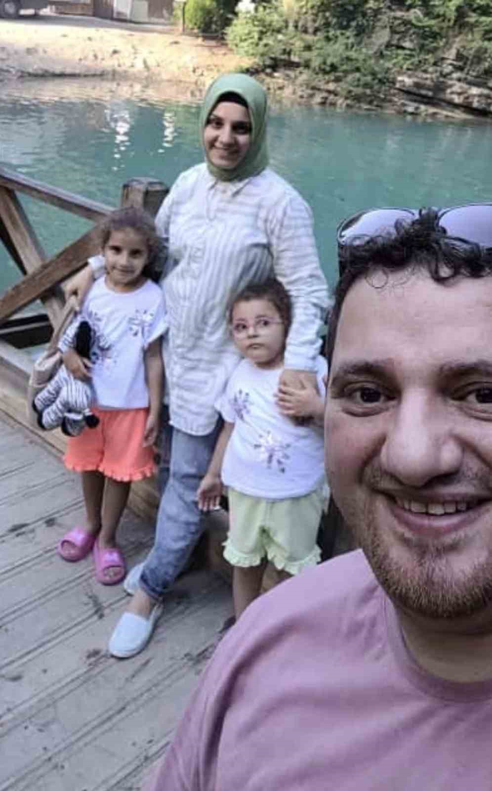 Baba ve 2 kızının hayatını kaybettiği heyelan davasında mahkeme değişti