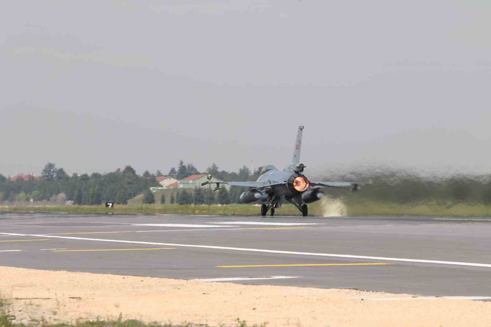 Eskişehir&rsquo;de ses &uuml;st&uuml; test u&ccedil;uşu uyarısı