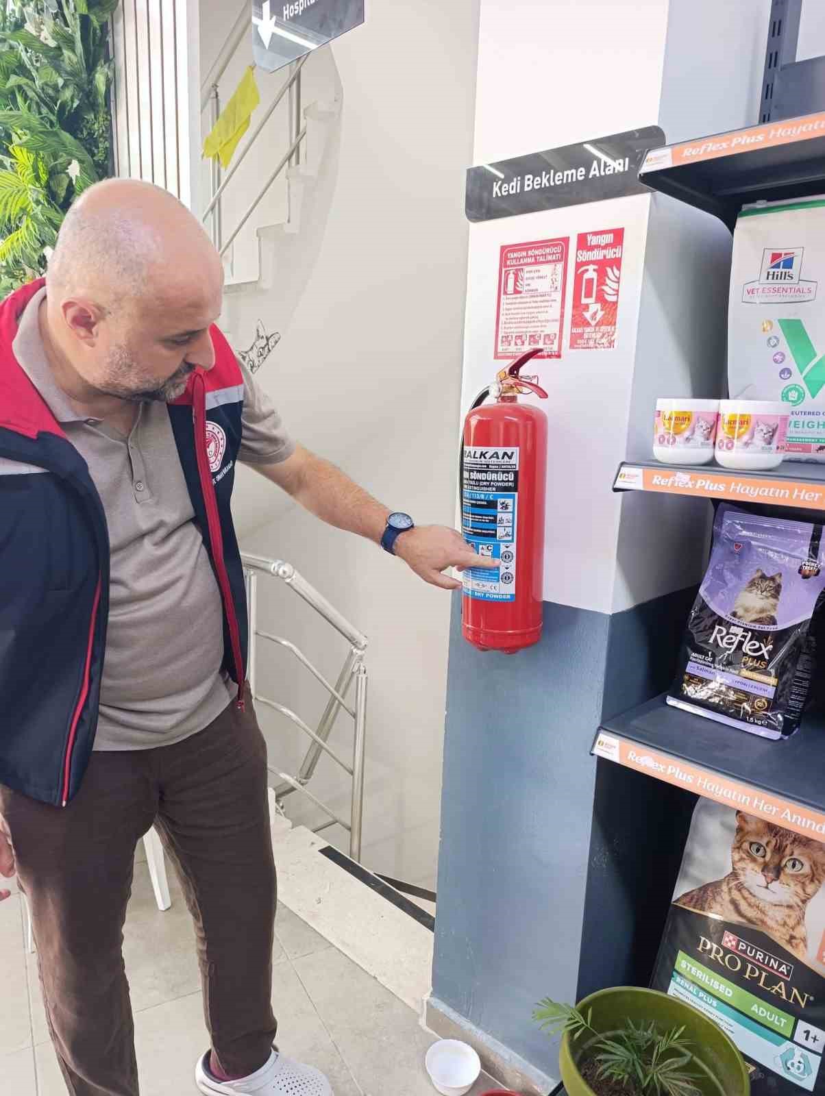 Söke’de veteriner muayenehanelerine denetim