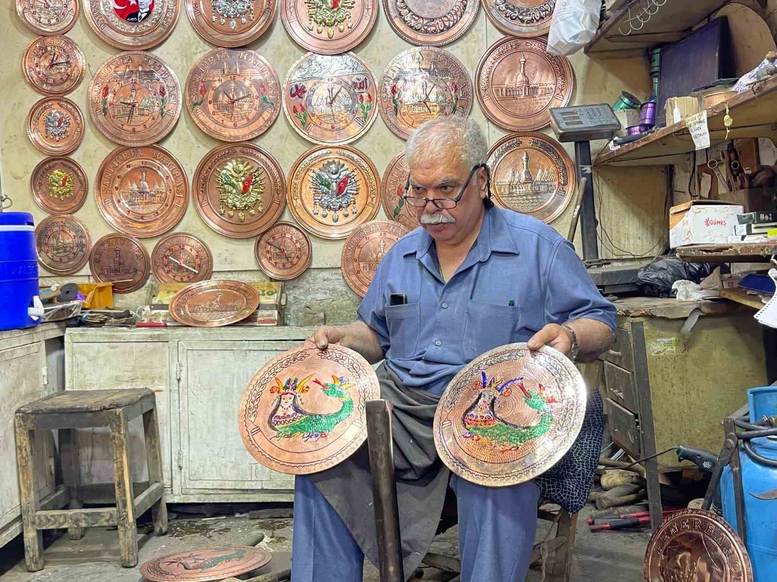 Şanlıurfa&rsquo;da kaybolmaya y&uuml;z tutan bakırcılık mesleği yeniden canlandı