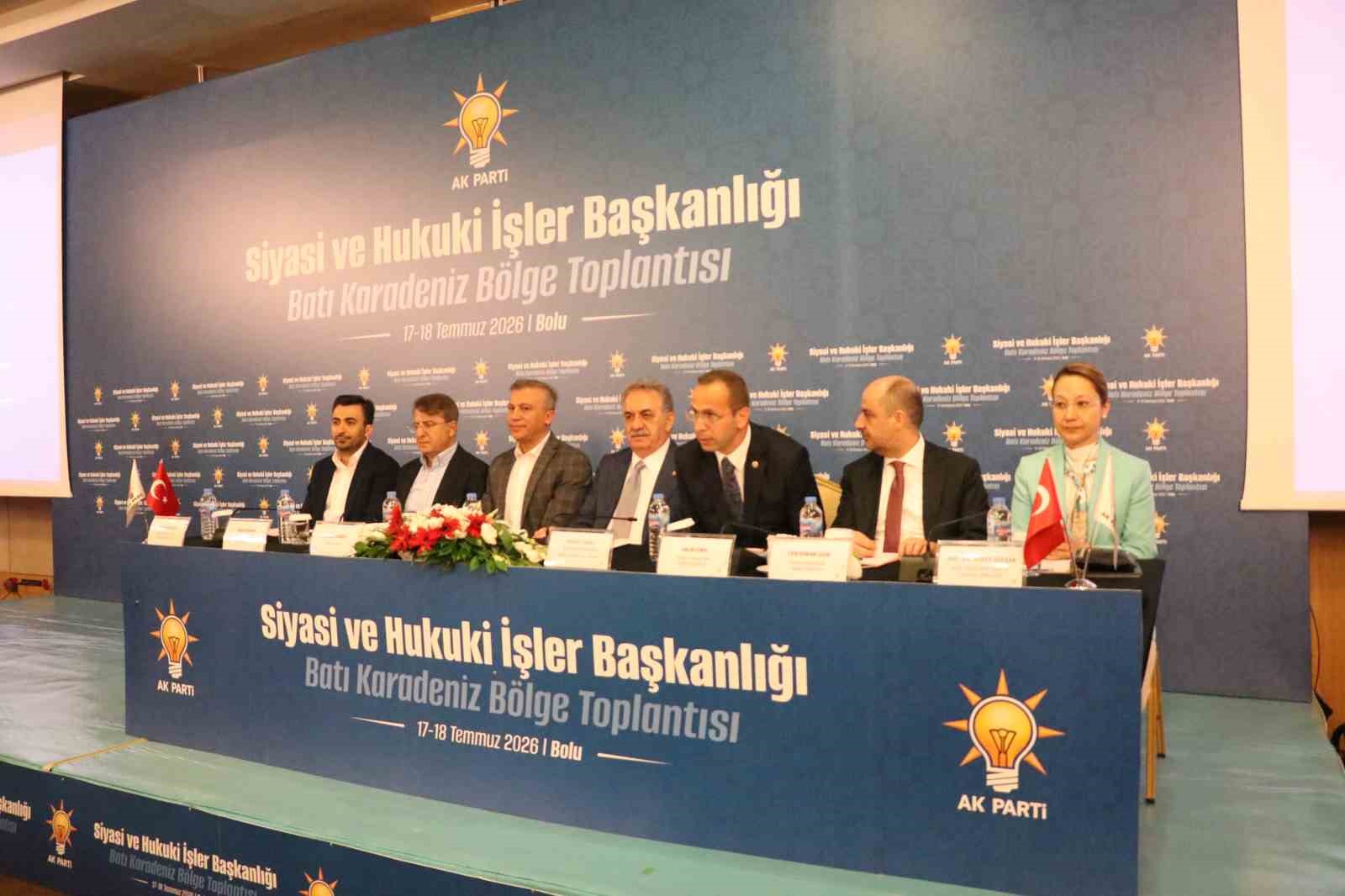 AK Parti Genel Başkan Yardımcısı Yazıcı, "Mevcut anayasa yamalı bohçaya dönüşmüş"