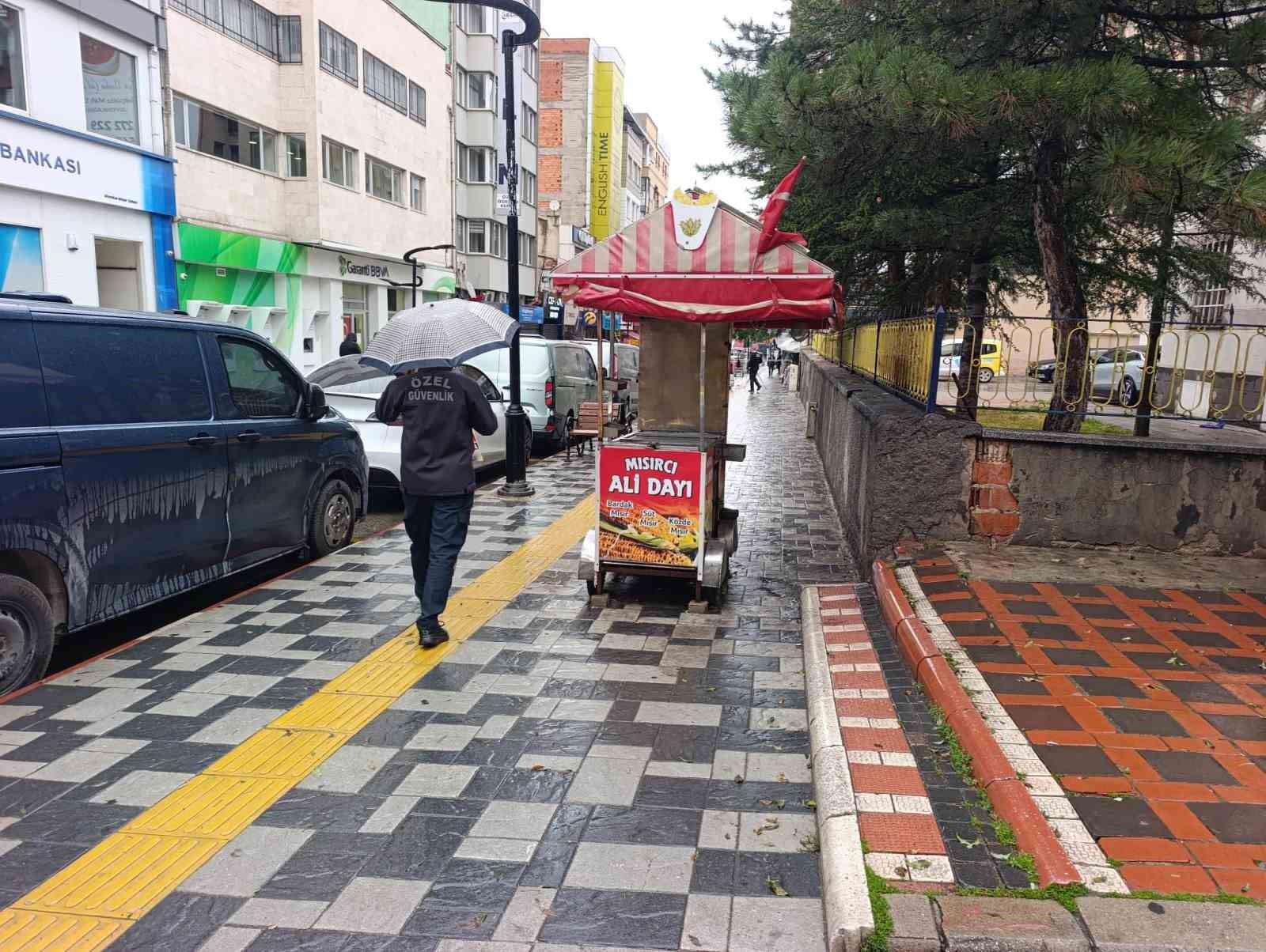 Afyonkarahisar’da yağışlı hava etkisini sürdürüyor