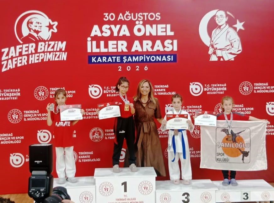 Körfez Gençlerbirliği, Tekirdağ’daki karate şampiyonasından 10 madalyayla döndü