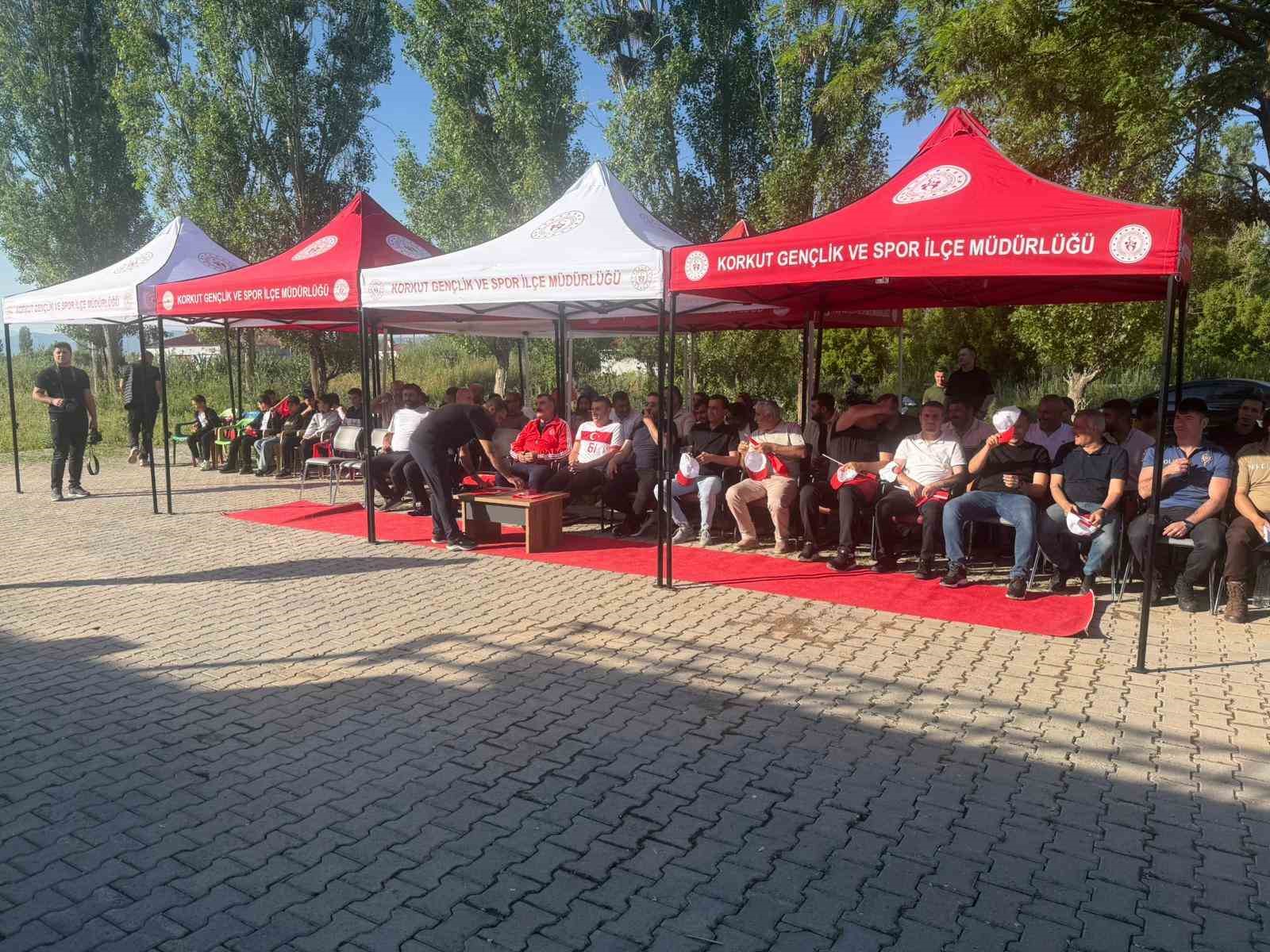 Korkut’ta milli heyecan dev ekrana taşındı