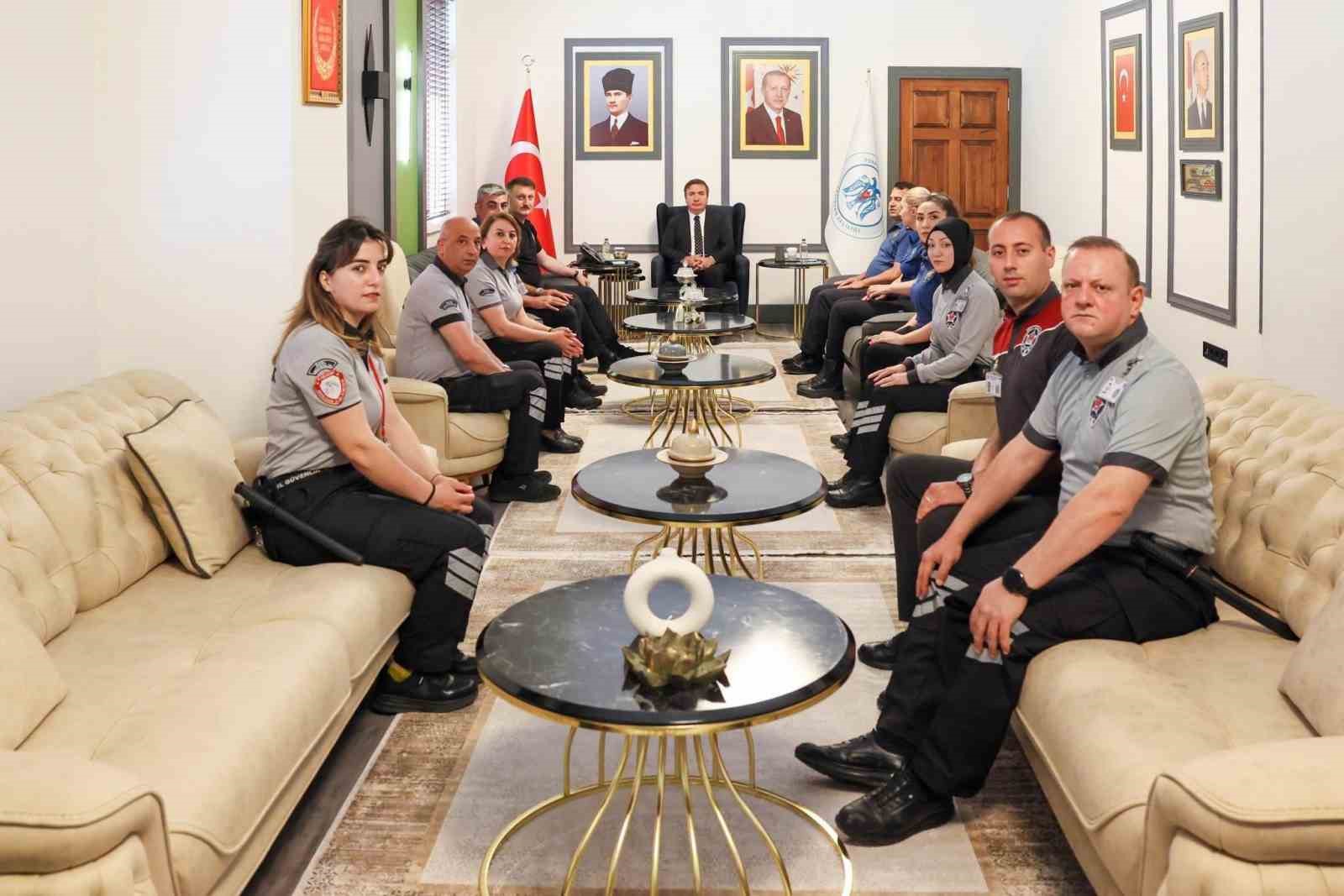 G&uuml;venliğin sessiz kahramanlarına kutlama