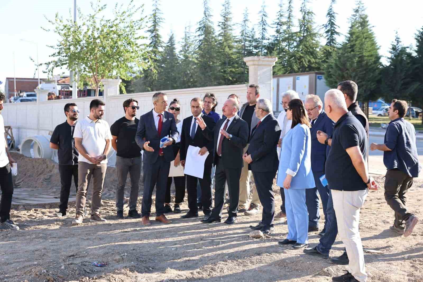 &Ccedil;orum&rsquo;da yeni eğitim-&ouml;ğretim yılı &ouml;ncesinde hazırlıklar tam gaz s&uuml;r&uuml;yor