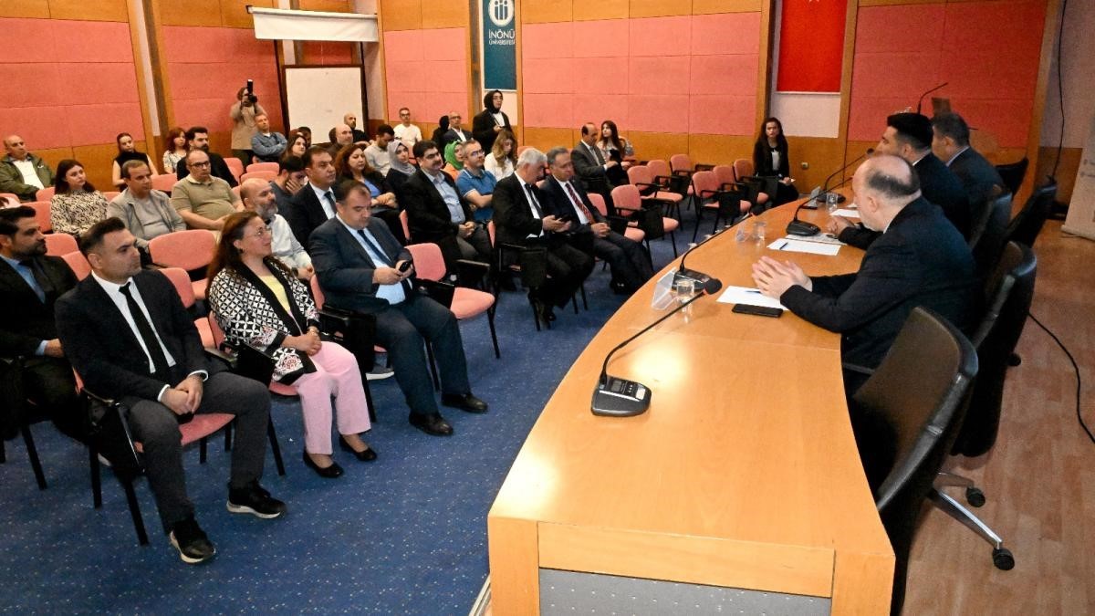 İn&ouml;n&uuml; &Uuml;niversitesi&rsquo;nde merkezi sınav sistemlerinin d&ouml;n&uuml;ş&uuml;m&uuml; ele alındı