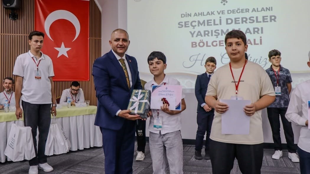 Bilecik&rsquo;te Kur&rsquo;an-ı Kerim&rsquo;i G&uuml;zel Okuma Yarışması&rsquo;nda dereceler belli oldu