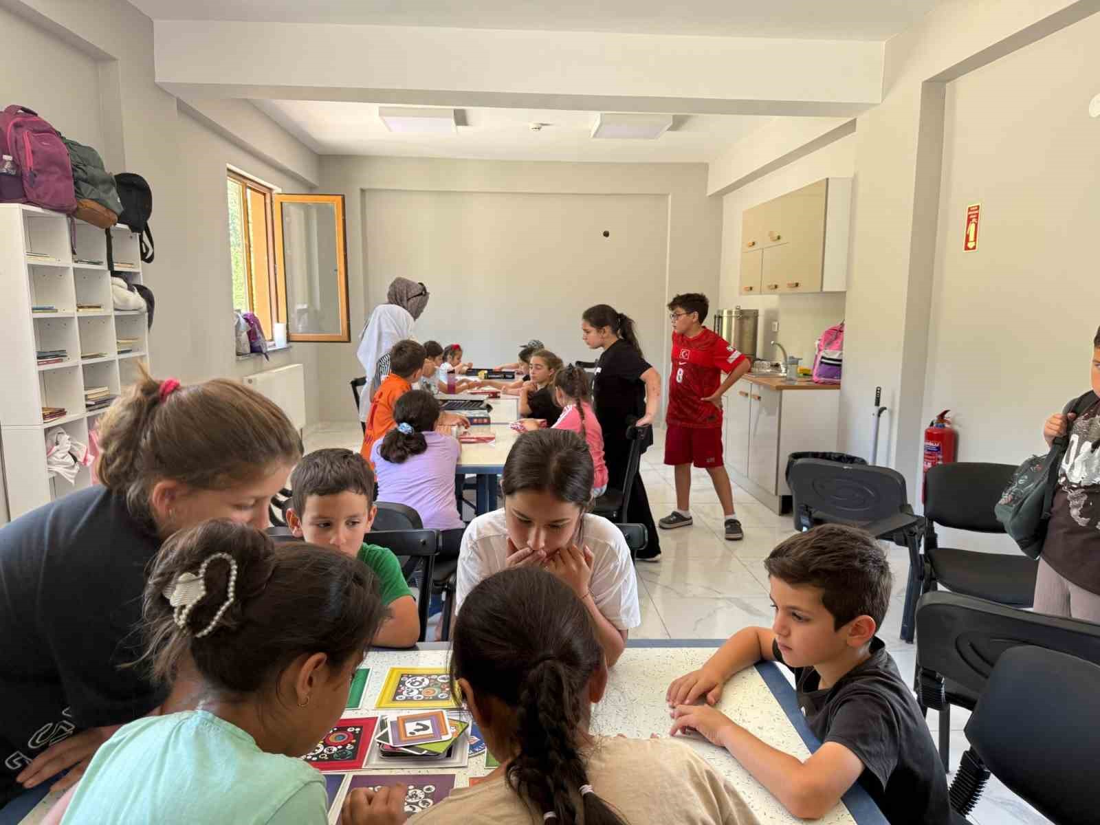Eğlenerek öğreniyorlar