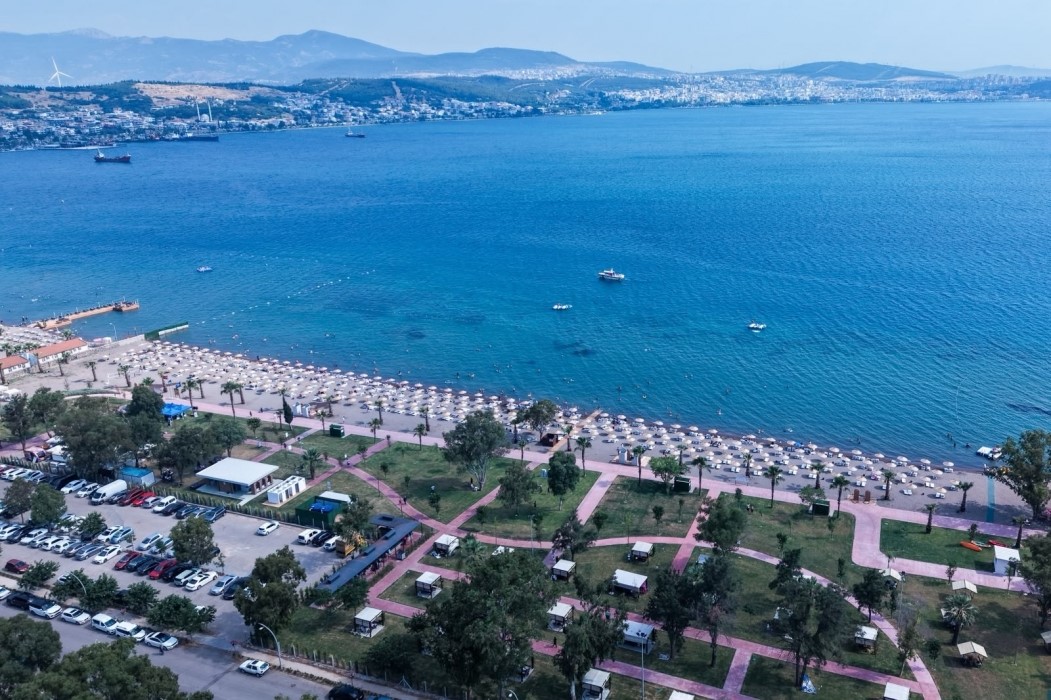 Aliağa’da Mavi Bayraklı plaj sayısı 3’e yükseldi