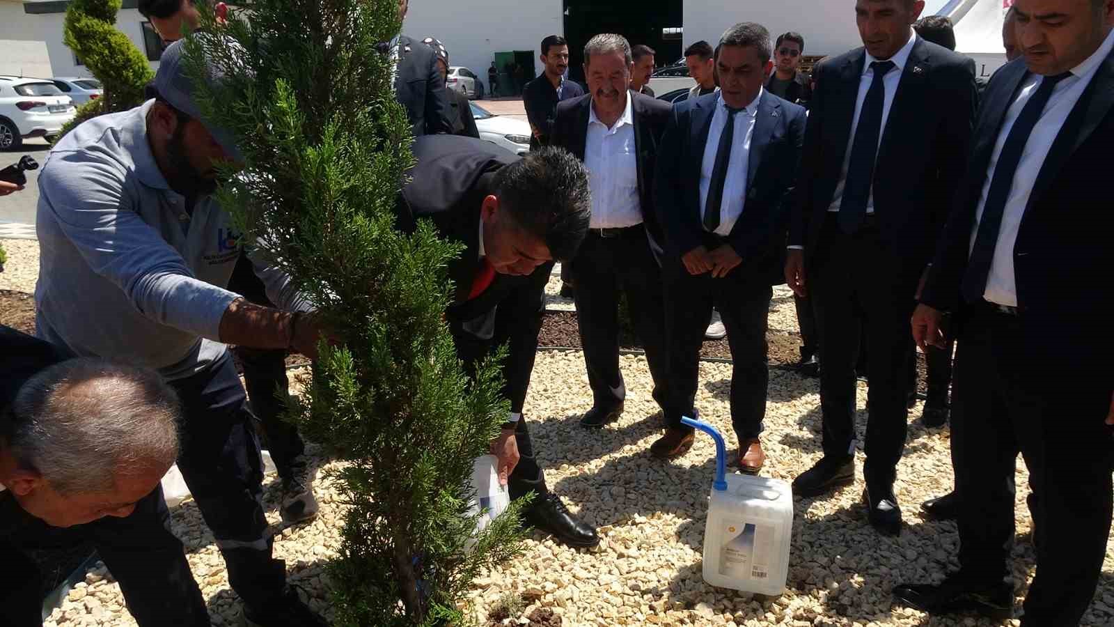 Kilis’te 15 Temmuz Parkı açıldı, fidanlar toprakla buluşturuldu