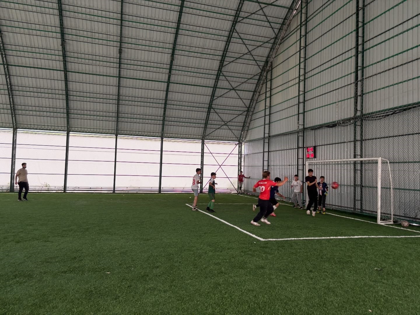 Susuz’da Yaz Kur’an Kursu öğrencilerine futbol moral oldu