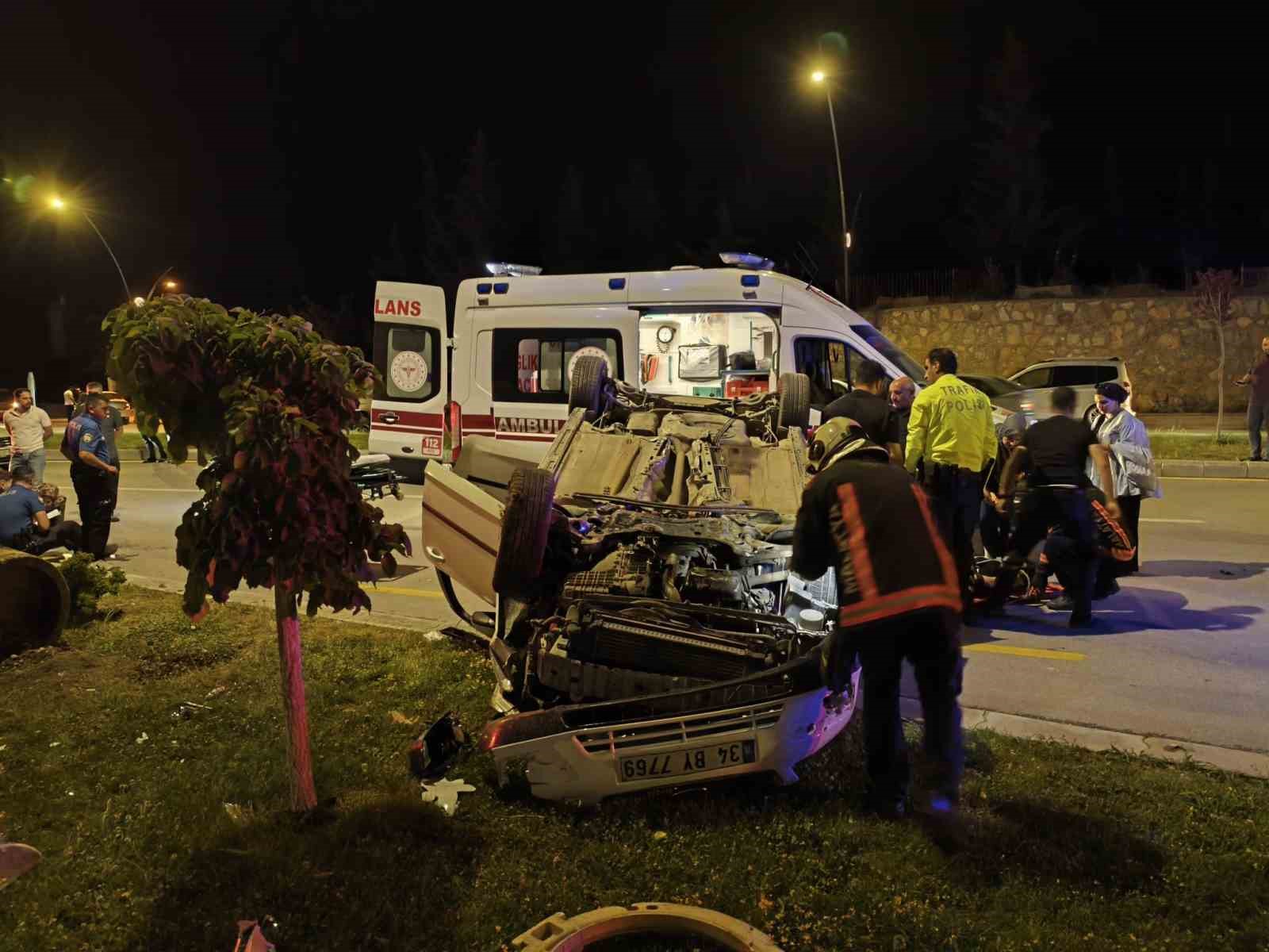 Kontrolden çıkan araç ters döndü: 2 yaralı