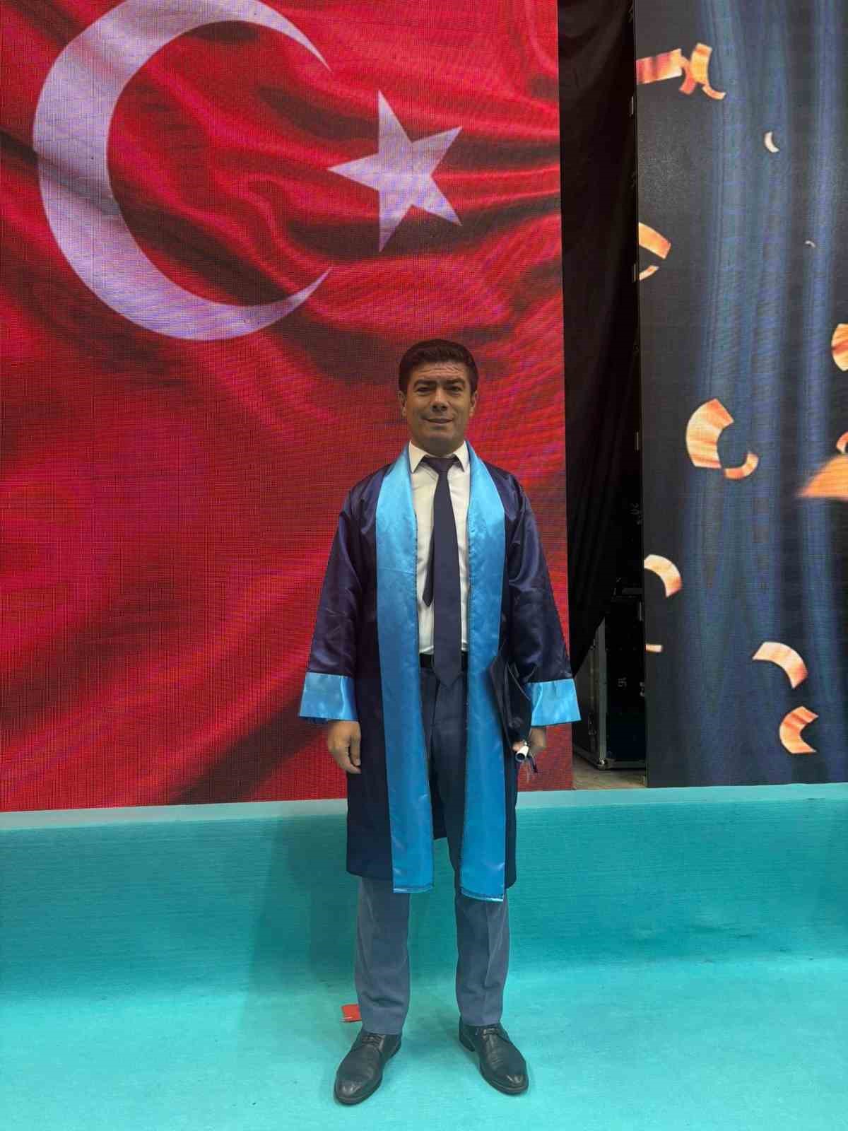 7 &uuml;niversite bitiren emekli asker 9.&rsquo;su i&ccedil;in sınava girdi