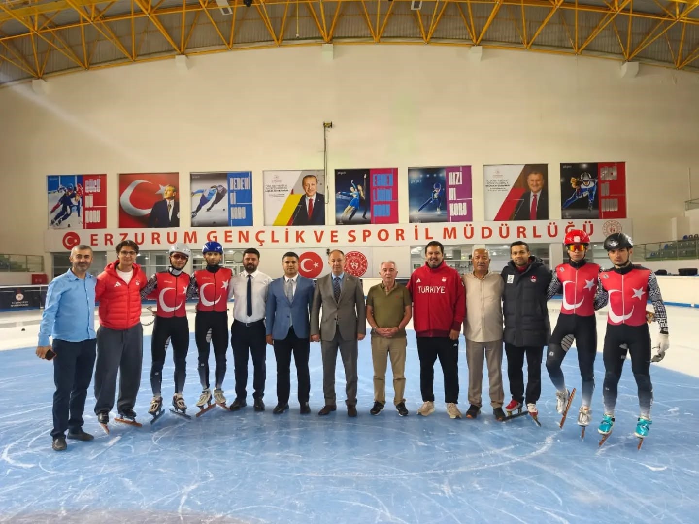 Erzurum’da Uluslararası Short Track Kampı