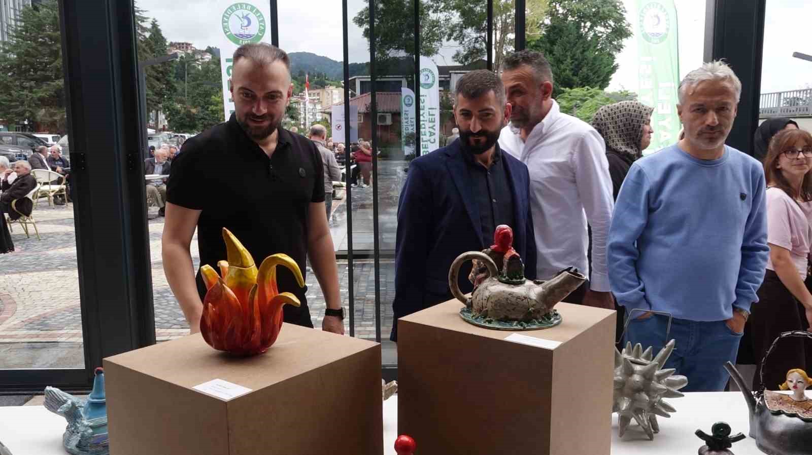Çayın başkentinde sıra dışı ’Çılgın Çaydanlıklar’ sergisi