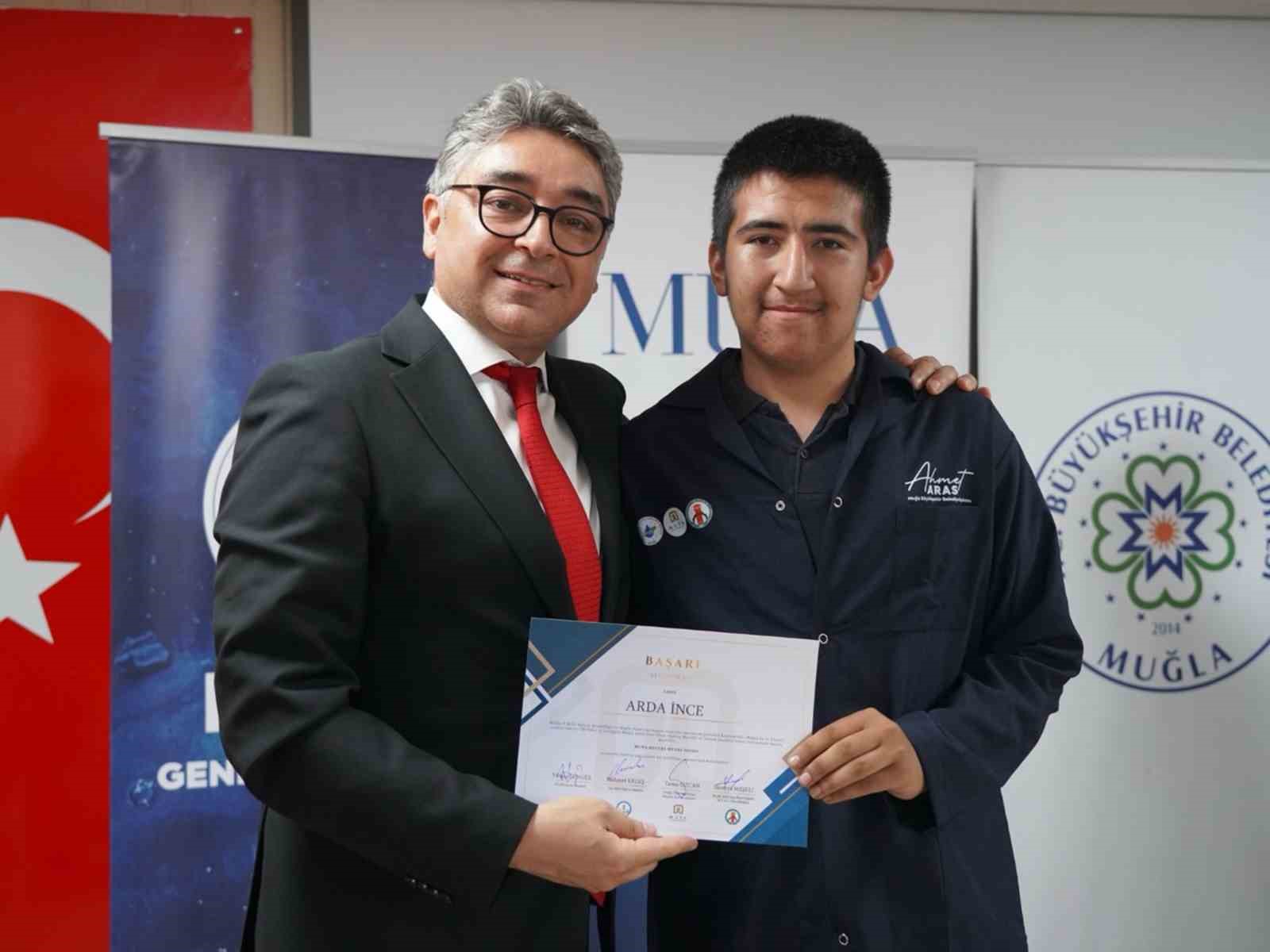 Lise öğrencileri MUSKİ sınıfı eğitiminin ilk etabını tamamladı
