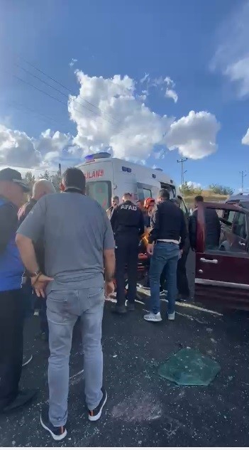 Kars’ta trafik kazası: 2 yaralı