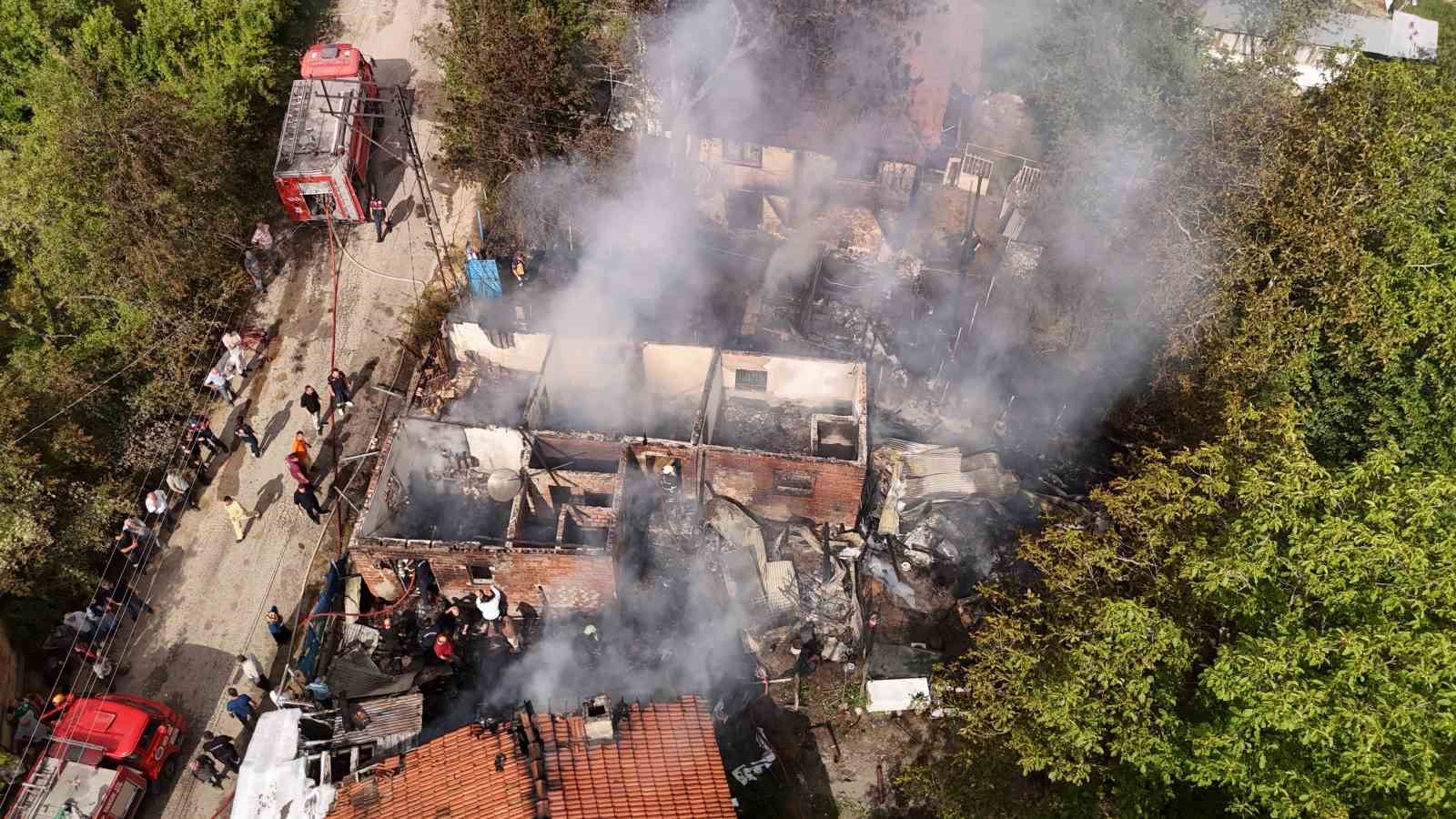 Karabük’te evde çıkan yangında 2 yaşındaki çocuk hayatını kaybetti