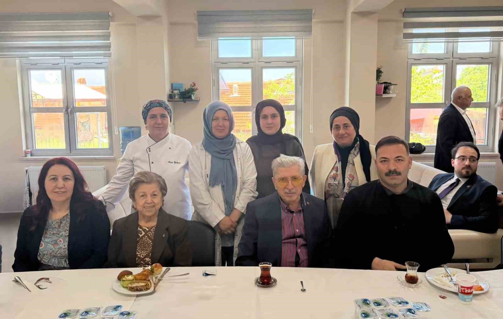Cumhurbaşkanlığı Y&uuml;ksek İstişare Kurulu &Uuml;yesi K&ouml;ksal Toptan, Zonguldak&rsquo;a geldi