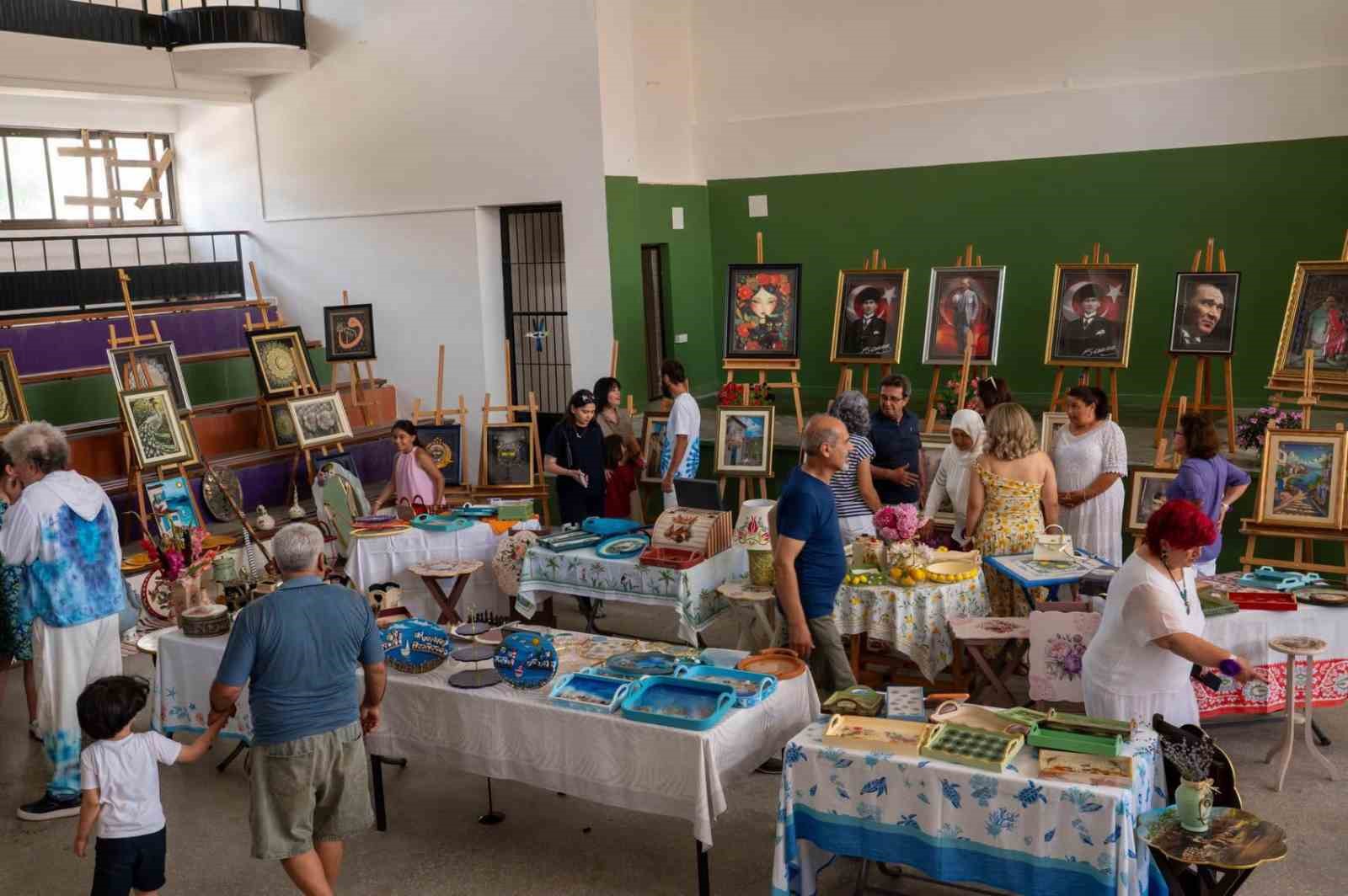 Menteşe’de ’Katmanlardan sırlara’ sergisi kapılarını açtı