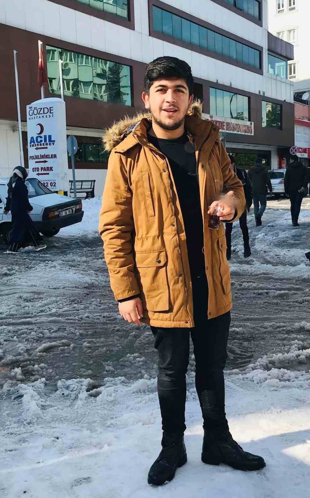 Motosiklet ile pikap &ccedil;arpıştı: 1 &ouml;l&uuml;