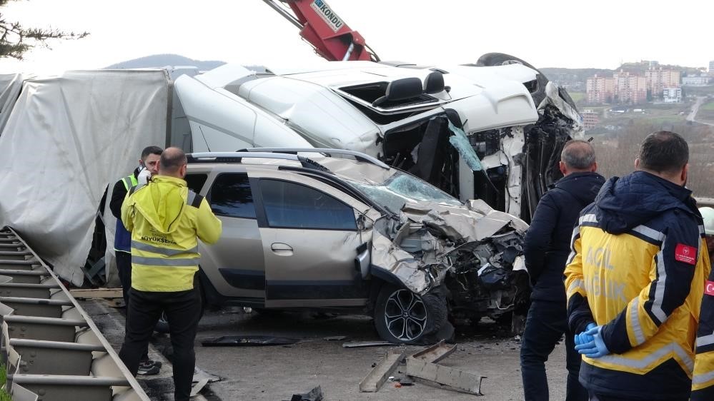 7 ayda trafik kazalarında 1197 kişi hayatını kaybetti