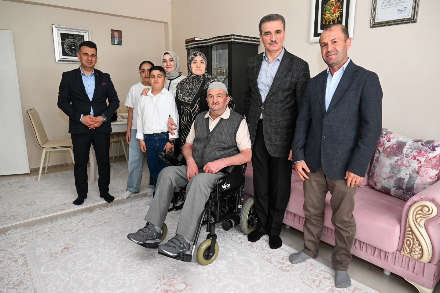 Vali Baruş’tan vefa ziyaretleri