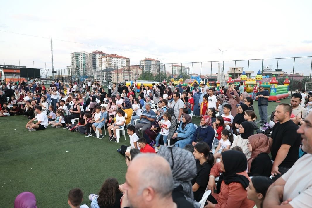 Pursaklar&rsquo;da neşe, eğlence ve kahkaha dolu b&uuml;y&uuml;k final