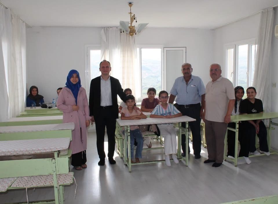 Erzin&rsquo;in Yeşiltepe Mahallesi&rsquo;nde &ccedil;ocuklardan kuran kursuna yoğun ilgi