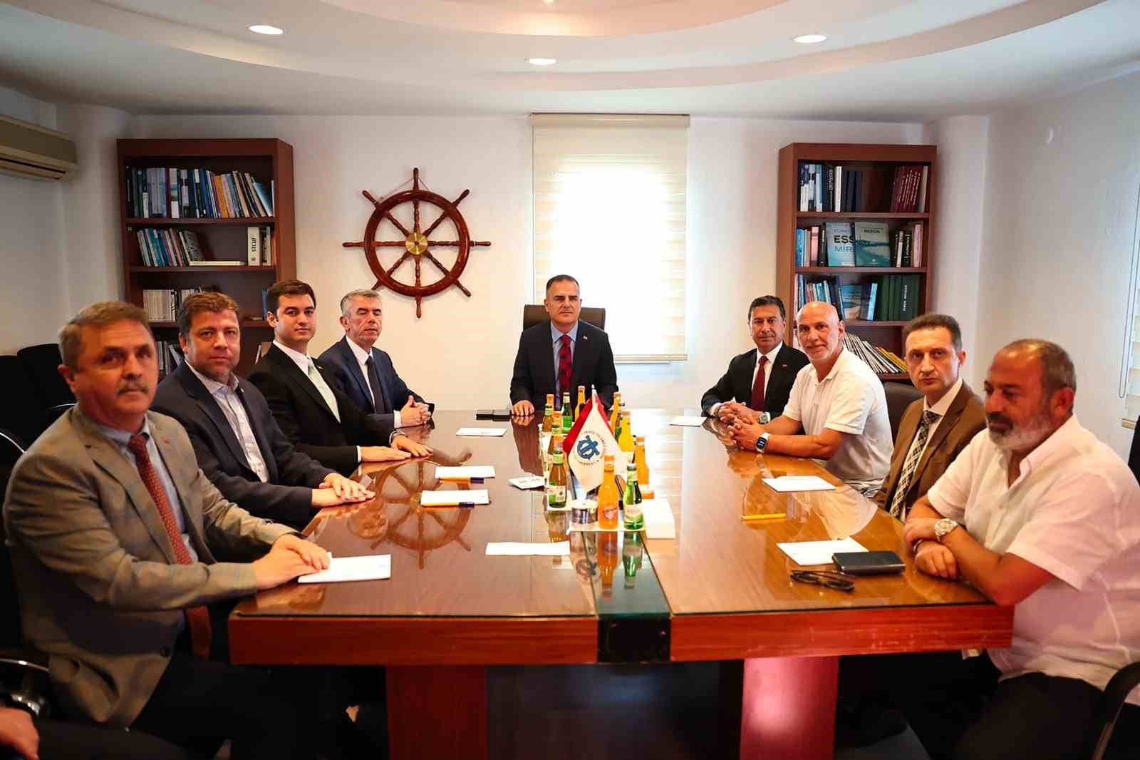 Başkan Aras sekt&ouml;r temsilcileriyle bir araya geldi