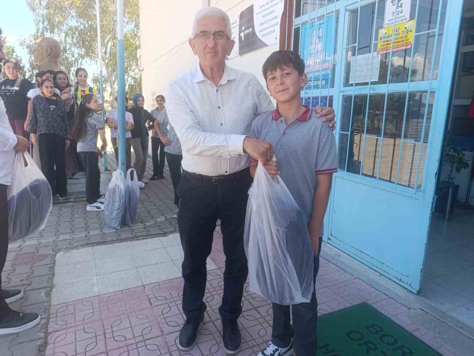 Köy okulundan bursluluk sınavında büyük başarı