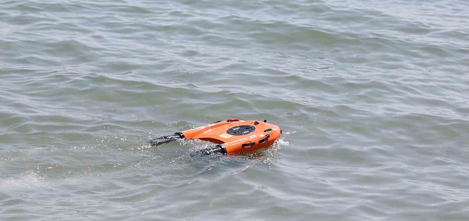 Boğulmalara karşı robot cankurtaranlar görevde