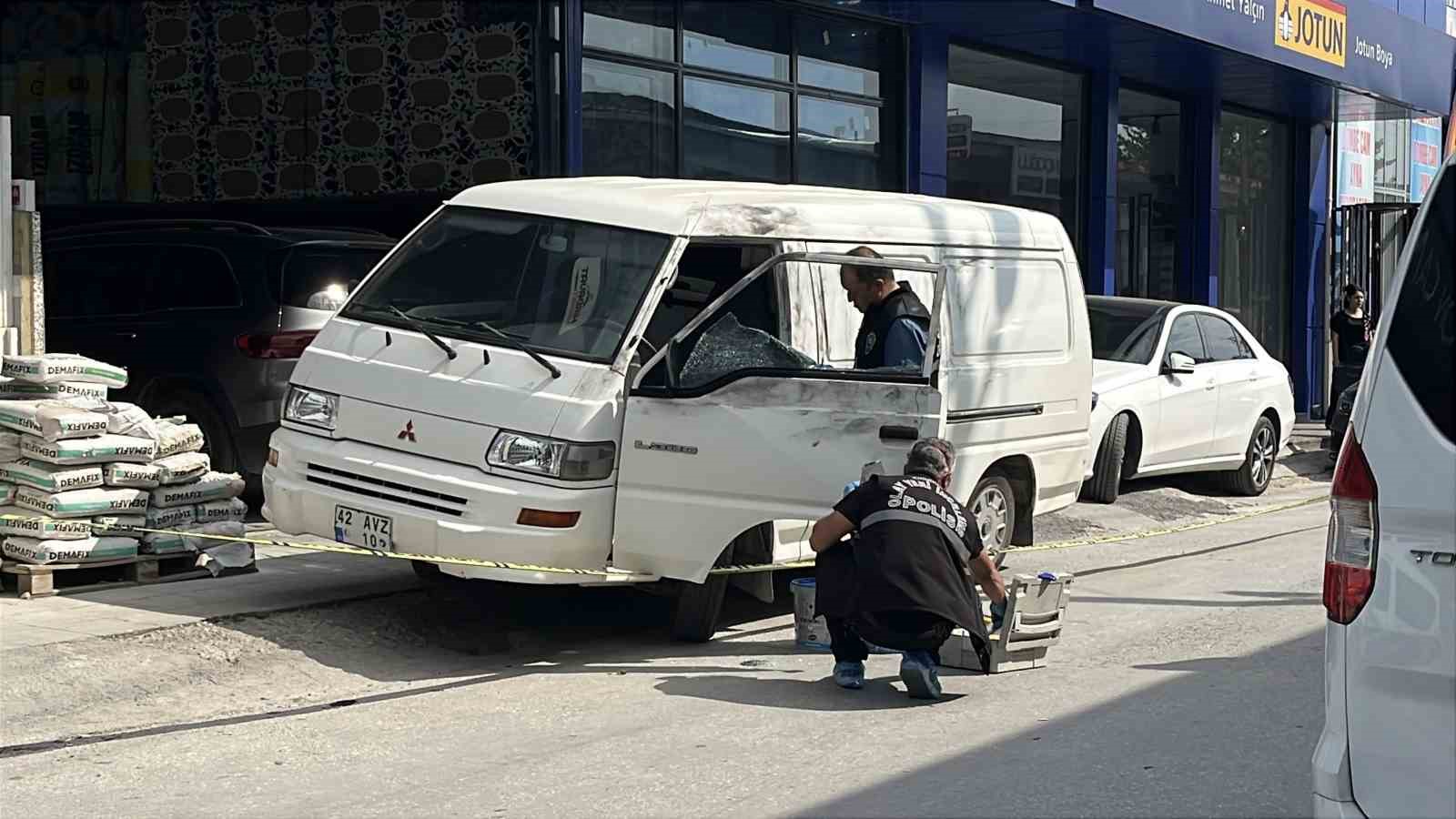 Kar maskeleriyle araç soyan 5 şüpheli tutuklandı